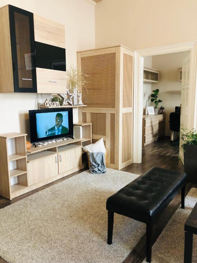 Nador Luxury Apartament *